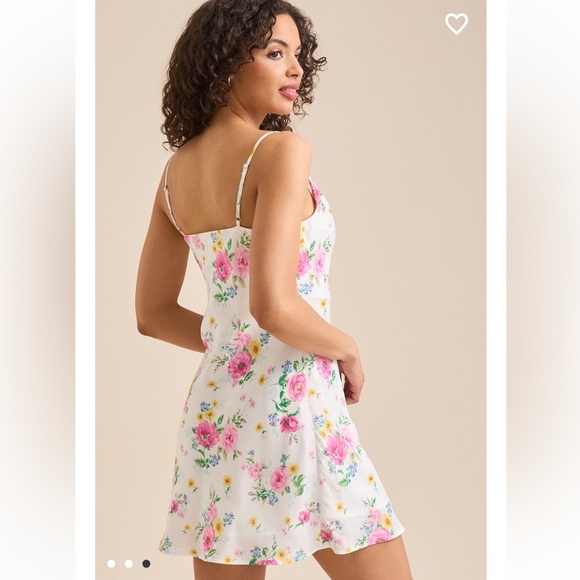 New with tags Altar’d State Caroline Floral Mini Dress - Picture 2 of 2